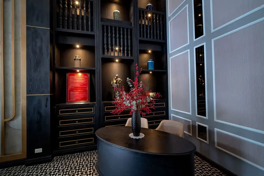 Qalorohotelverdict Corporate Office