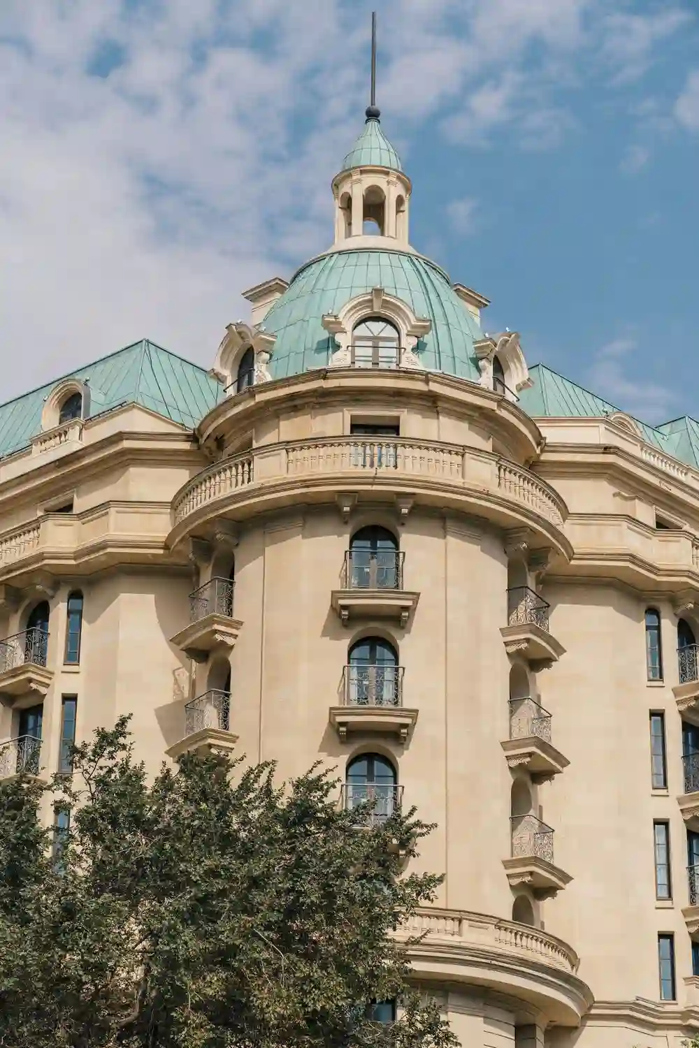 Qalorohotelverdict MMC Kurumsal Görünüm